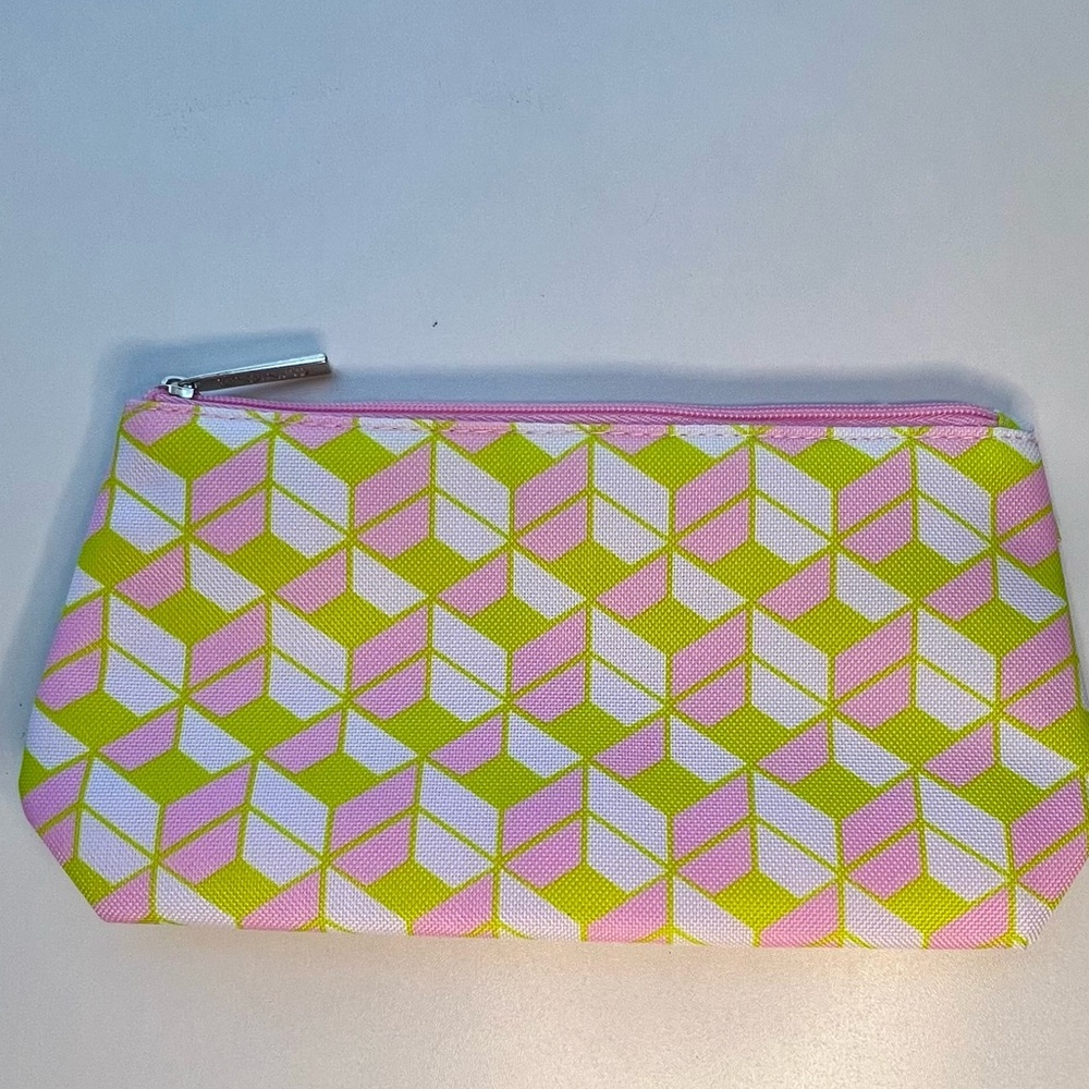 NWOT Clinique Makeup Bag Pink And Green Cosmetic Beauty Travel Pouch Geometric